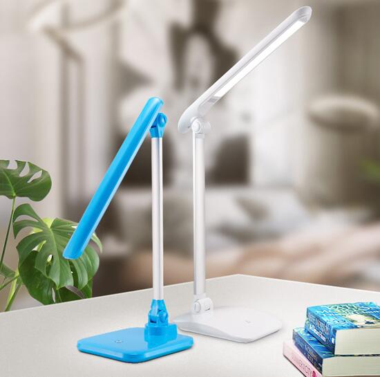 床頭臺燈的擺放有什么講究？怎么放比較好