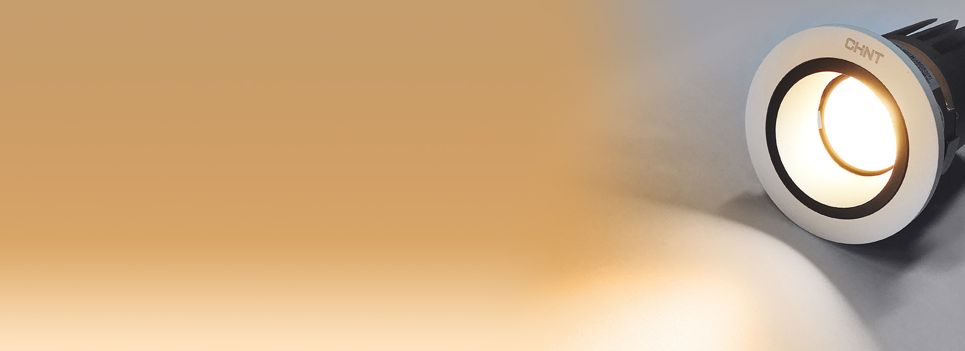 三重防眩，就是這么酷炫 藏光：面環45...