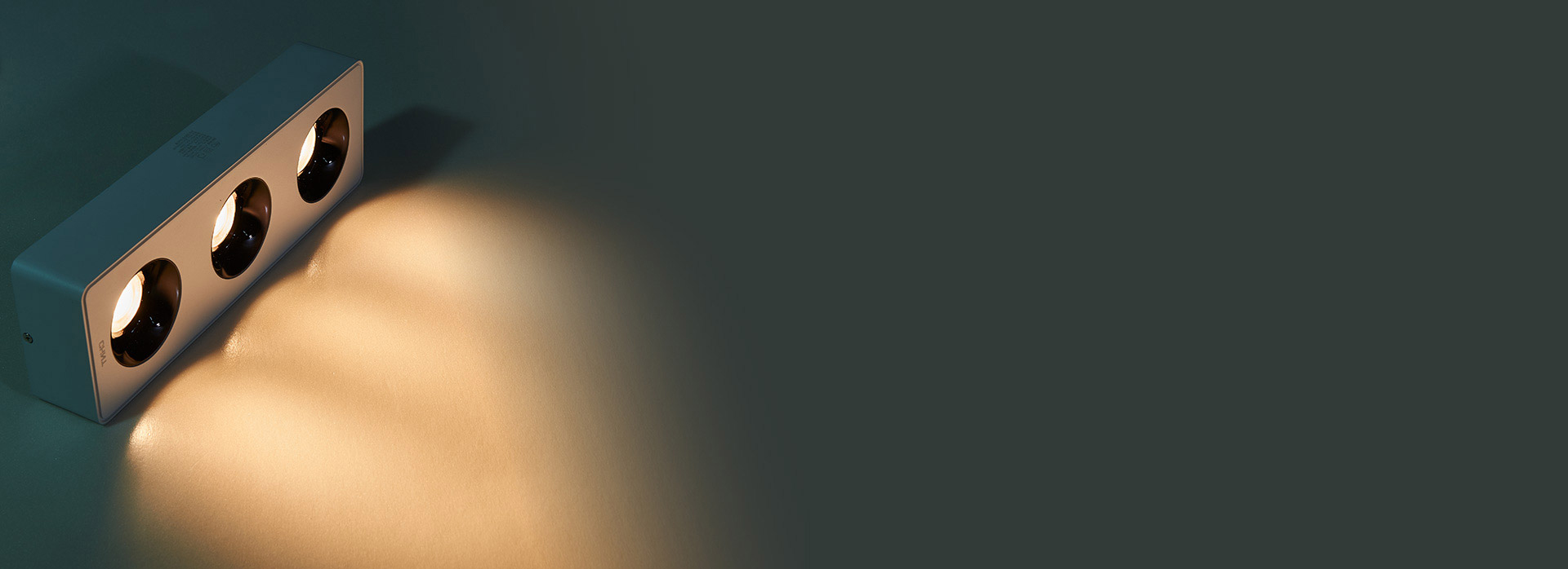 光源深藏，見光不見燈 深藏式光源設計，...